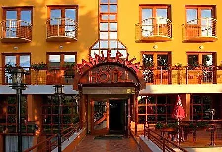 Minerva 3*