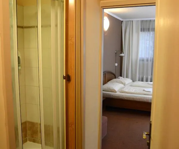 Minerva ホテル Mosonmagyaróvár